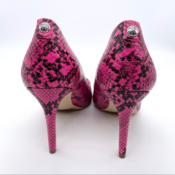Guess Heels Pink Sexy Snake Embossesd Bennie Pumps - Picture 7 of 11